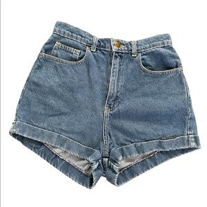 AMERICAN APPAREL [HIGH WAISTED MOM JEANS] || SIZE 28